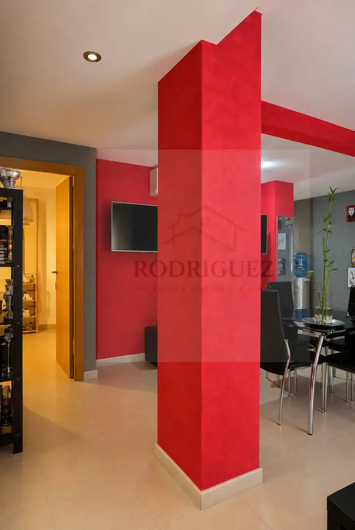 Wohnung mit Pool zum Verkauf in Carrer de República, imagen 12