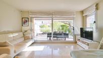 Sala d'estar de Casa adosada en venda en Teià amb Calefacció, Jardí privat i Terrassa