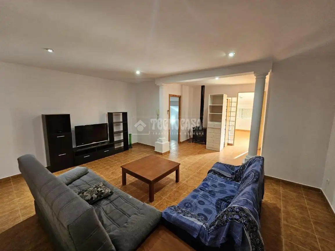 Living room of Detached homes for sale in El Puente del Arzobispo  with Heating