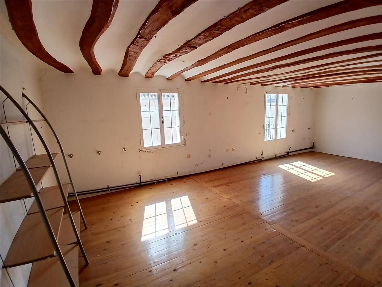 Piso en venta en Santa Maria, Pradoluengo