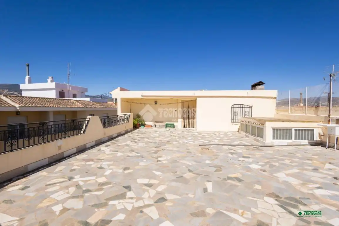Vista exterior de Casa adosada en venta en Olula del Río con Terraza y Balcón