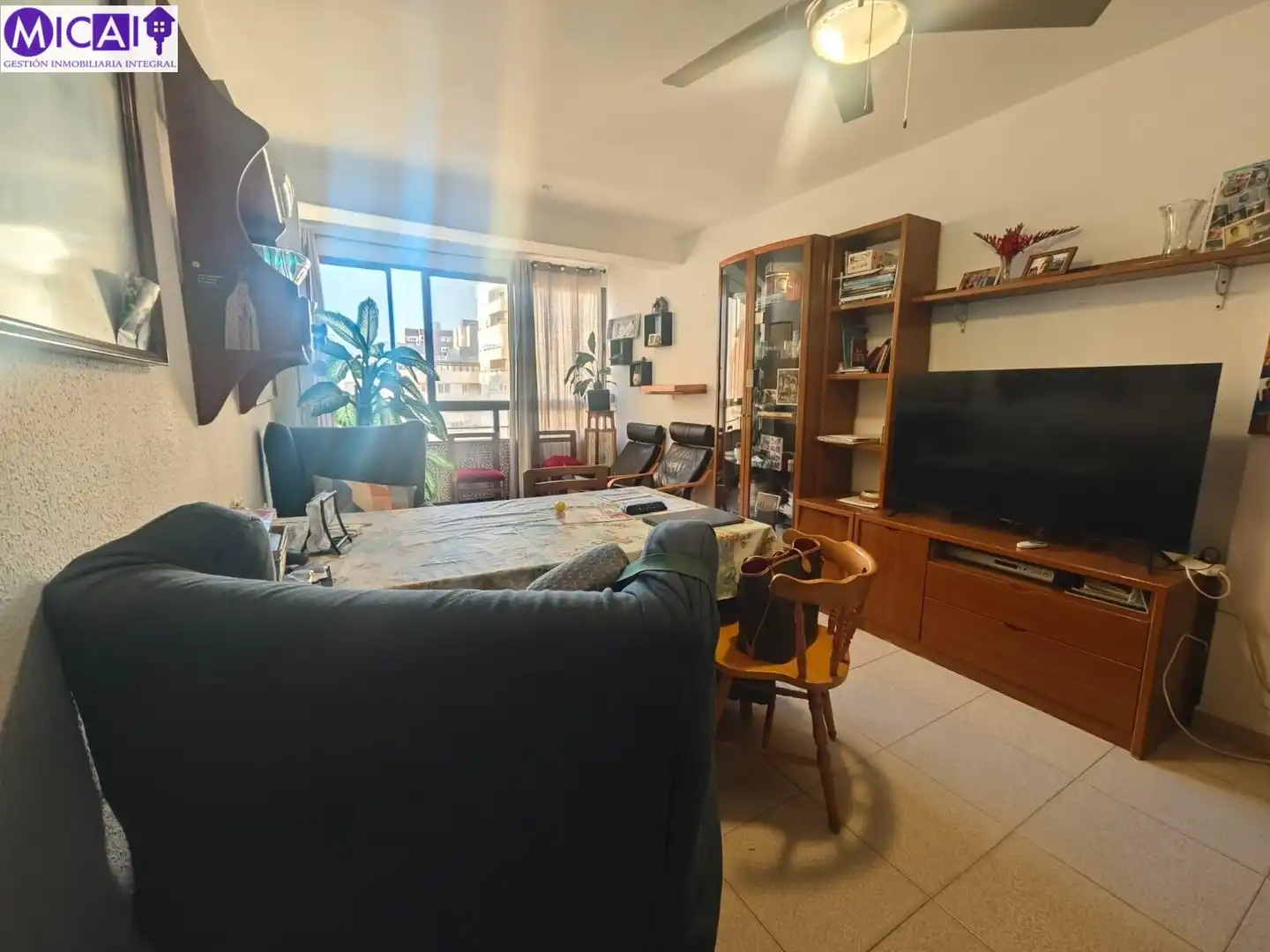 Sala de estar de Piso en venta en Cádiz con Terraza, Amueblado y Balcón