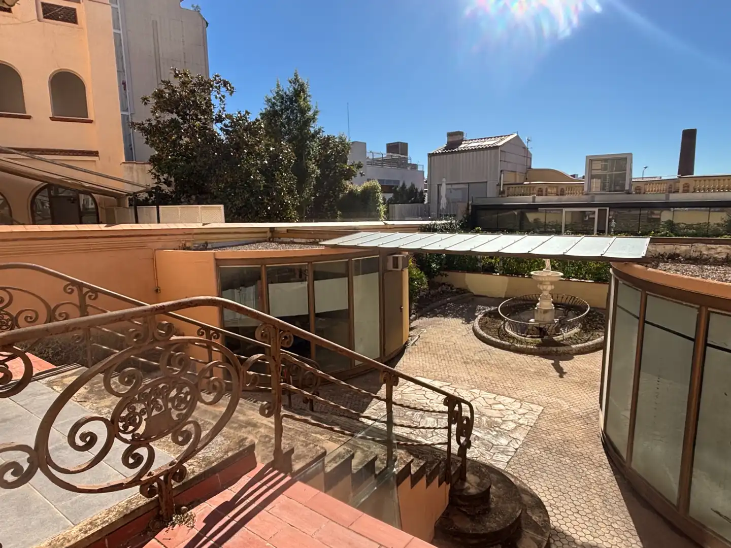 Terrasse von Erdgeschoss zum Verkauf in Terrassa mit Klimaanlage, Heizung und Privatgarten