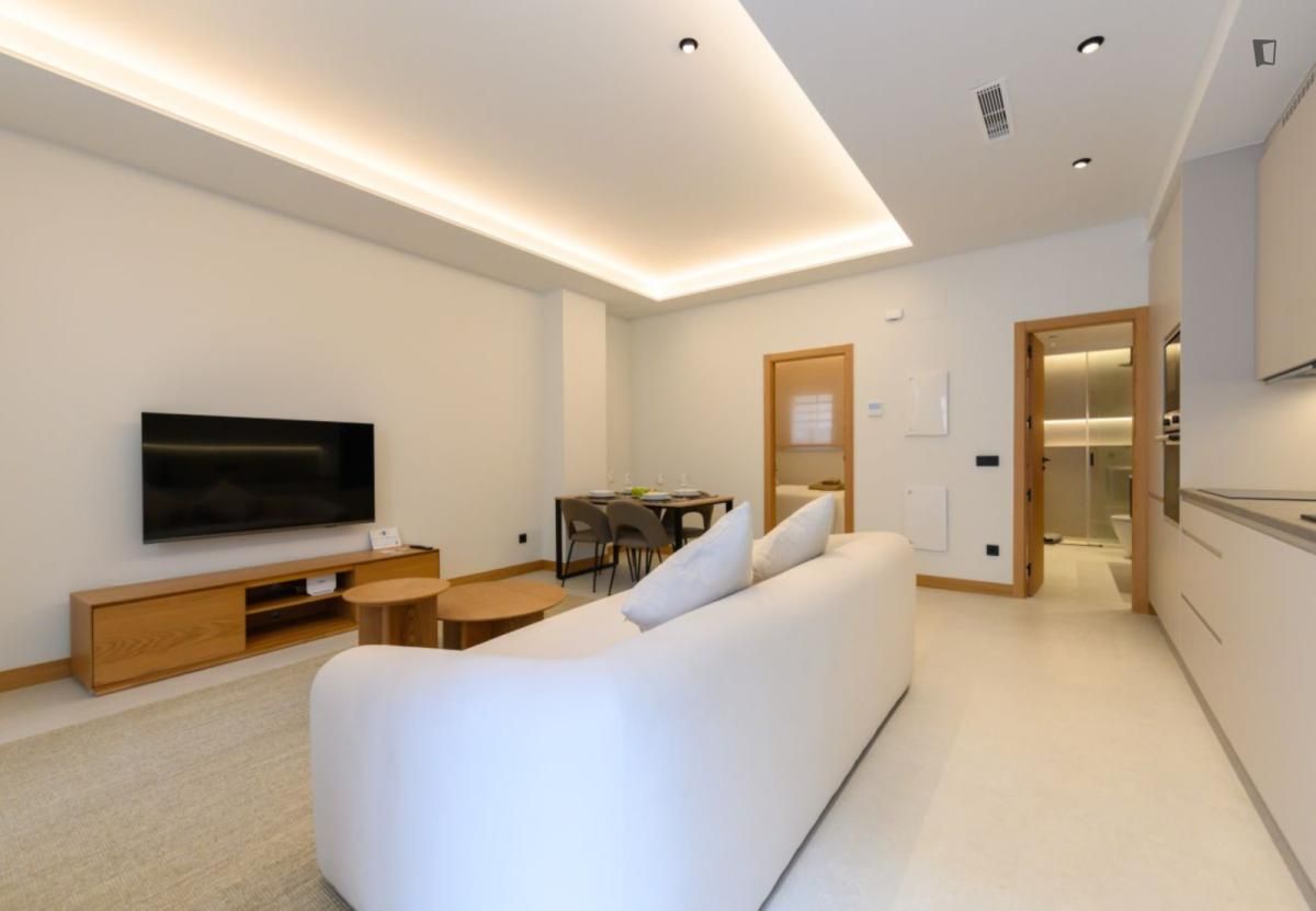 Sala de estar de Apartamento de alquiler en  Madrid Capital con Aire acondicionado, Amueblado y Horno