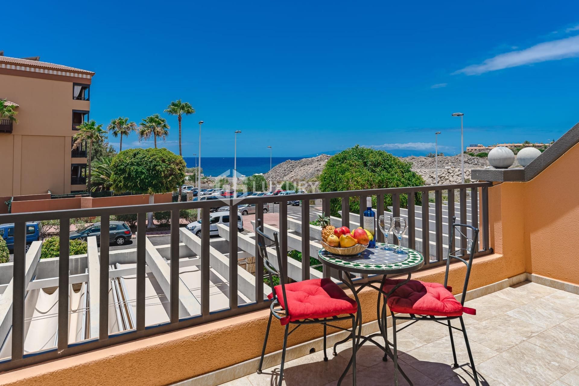 House or chalet for sale in Calle La Enramada, La Caleta