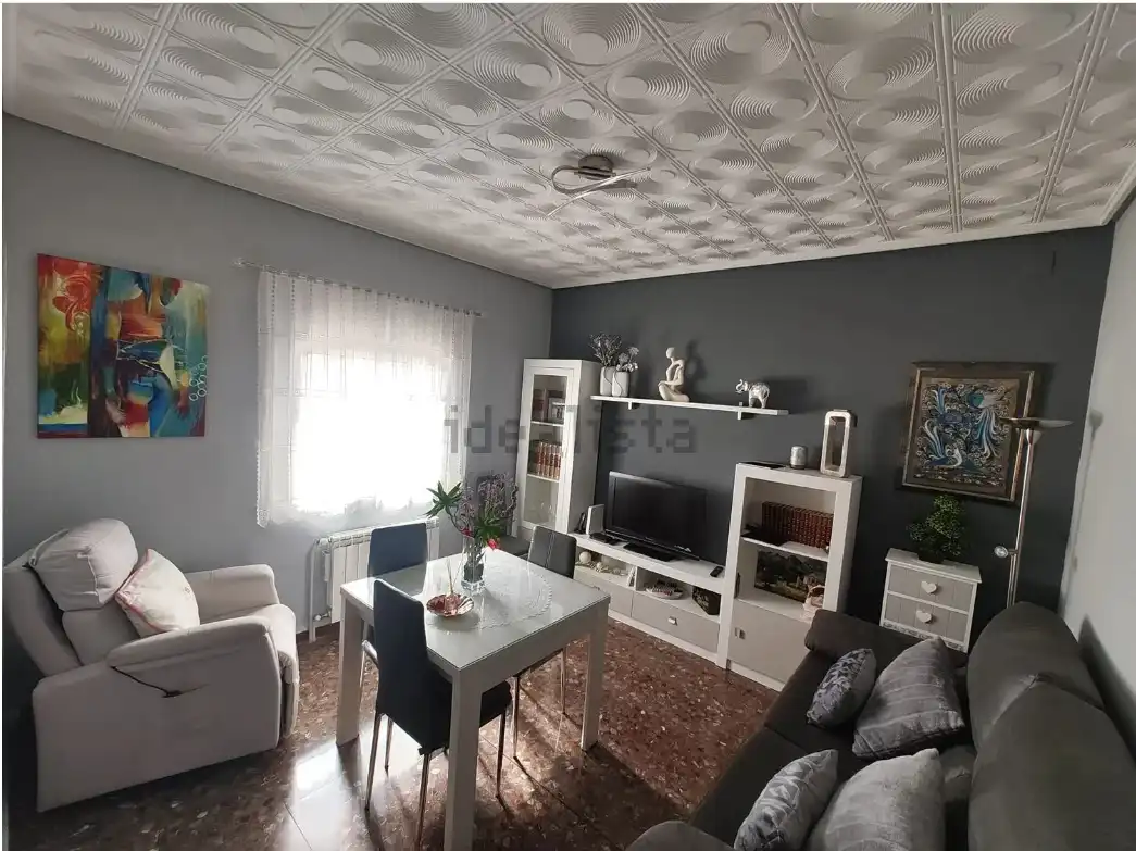 Sala de estar de Casa o chalet en venta en Valdepeñas con Aire acondicionado, Calefacción y Trastero