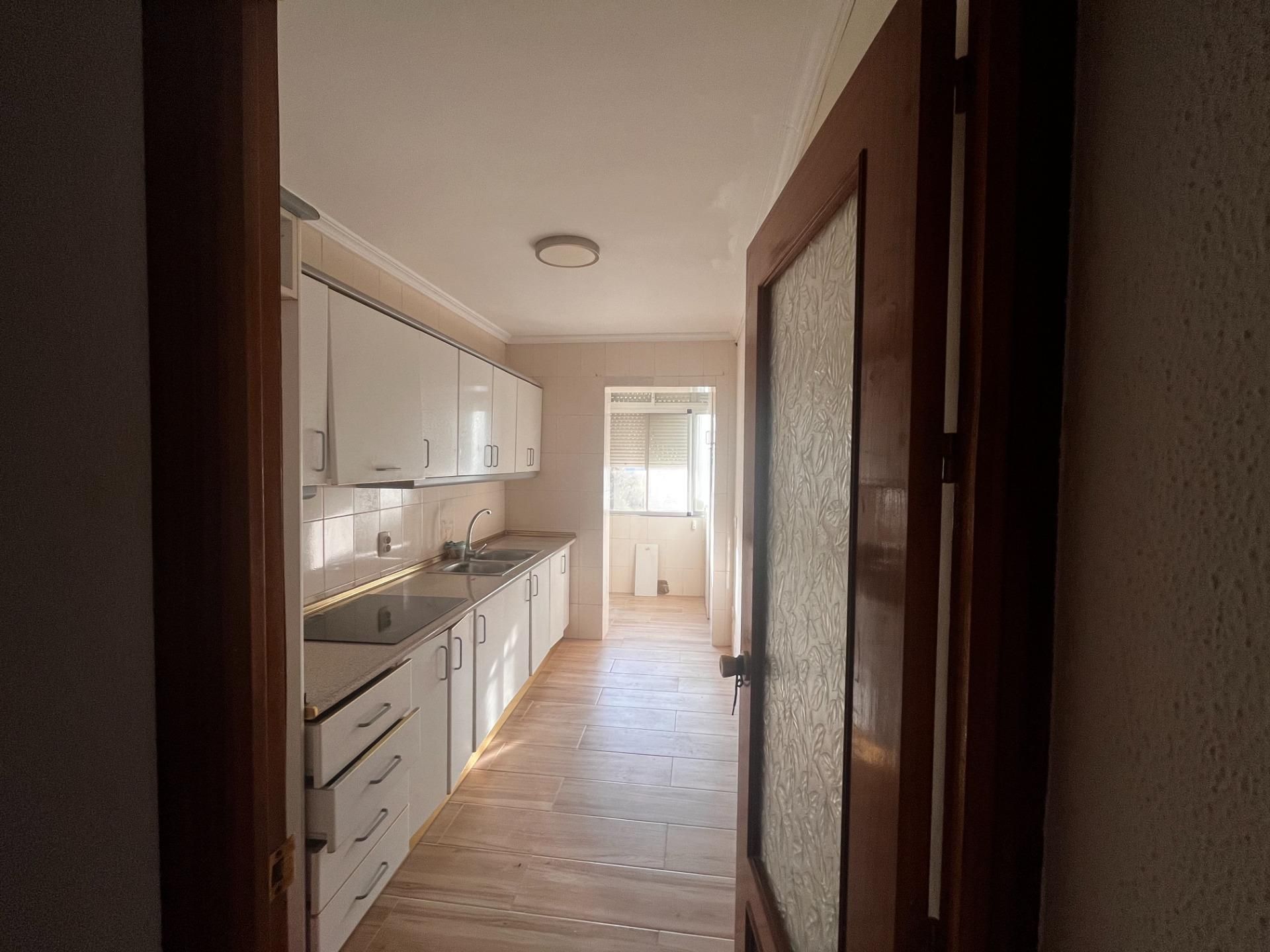 Cuina de Pis en venda en  Sevilla Capital amb Aire condicionat i Terrassa