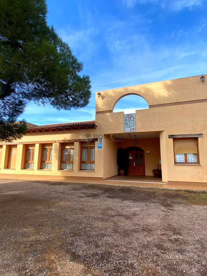 Edifici en venda a Estación Mora, Albentosa