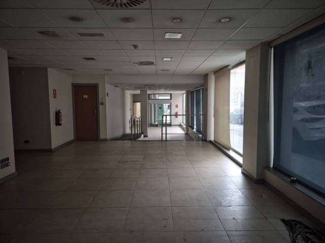 Local comercial en Venta en Menéndez y Pelayo en Can Palet