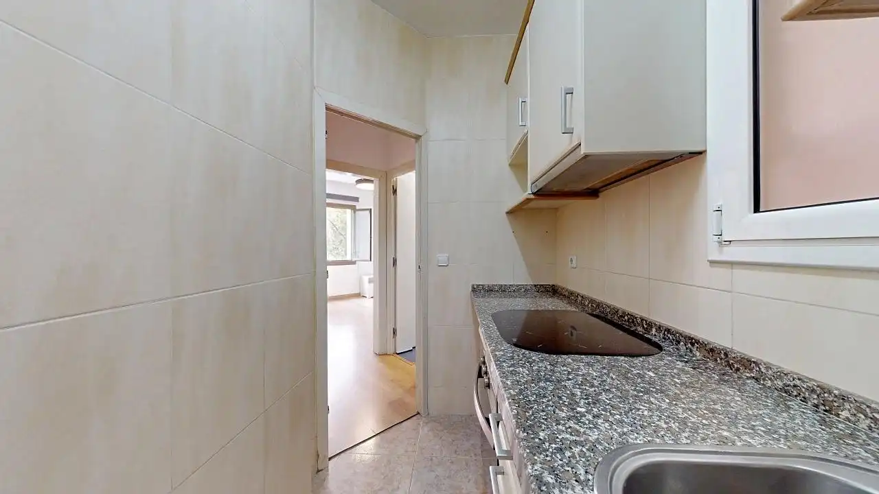 Cuina de Pis en venda en Barcelona amb Parquet