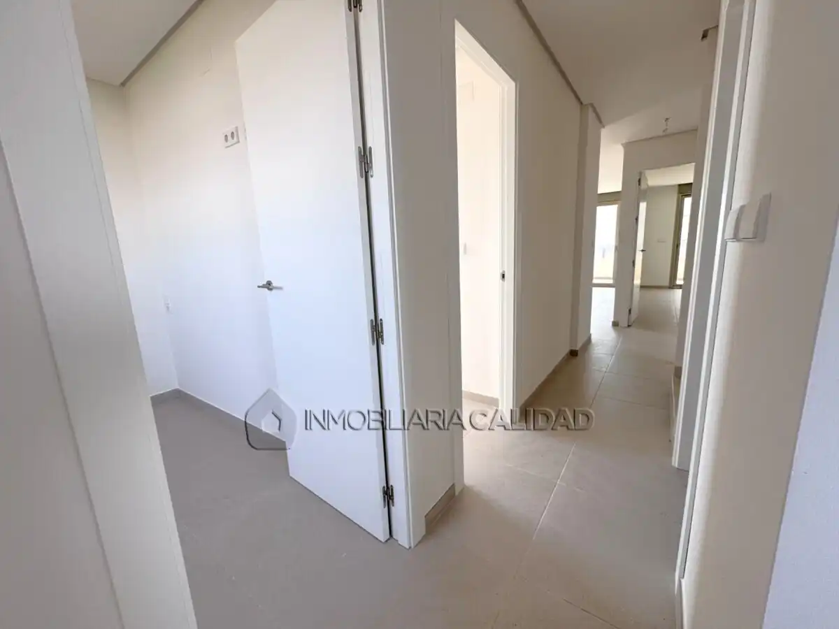 Piso en venta en Santa Pola con Calefacción, Trastero y Piscina