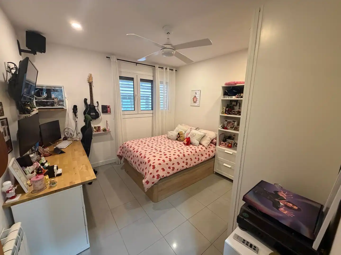 Habitación de Piso en venta en Girona con Aire acondicionado, Jardín privado y Terraza