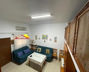 Sala d'estar de Apartament en venda en Almonte amb Aire condicionat