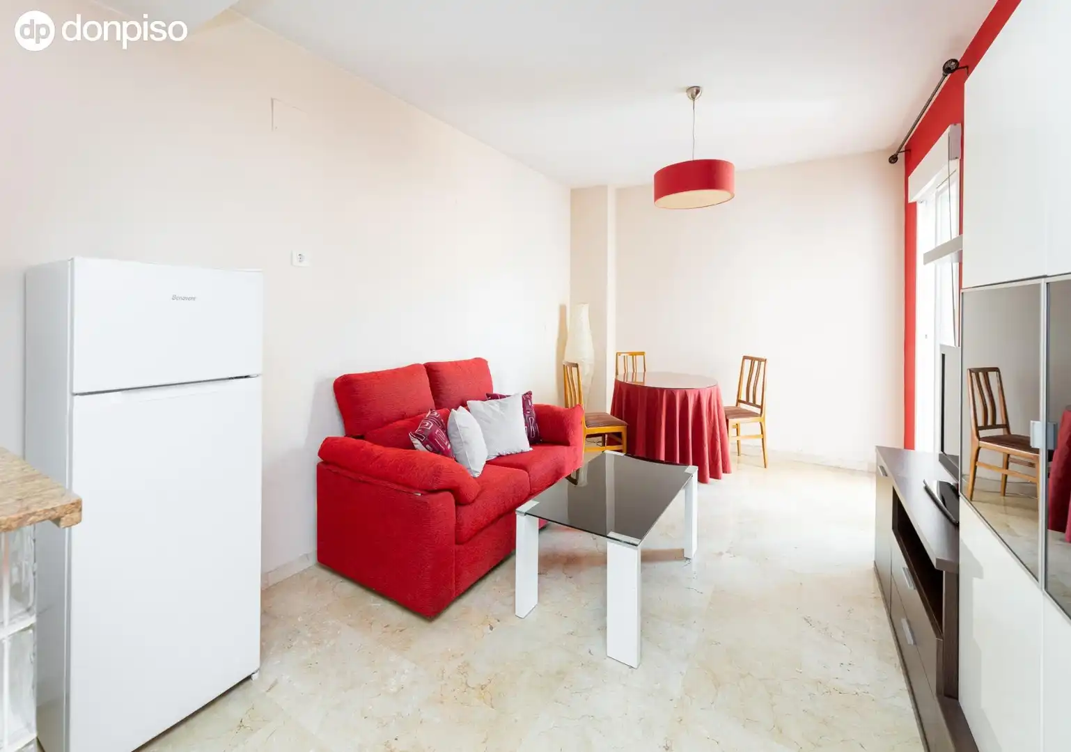 Sala de estar de Piso en venta en Armilla con Terraza, Amueblado y Balcón
