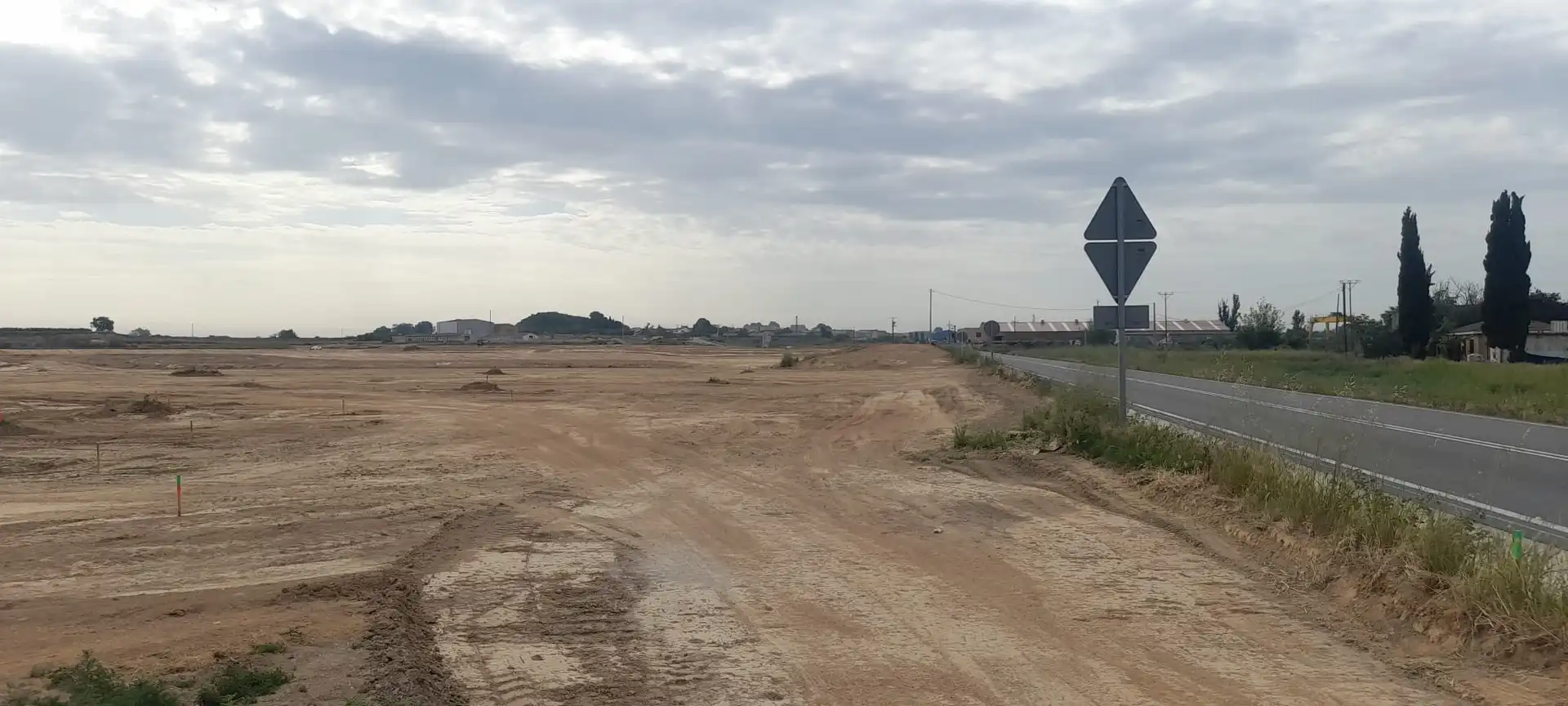 Terreny industrial en venda en Els Alamús