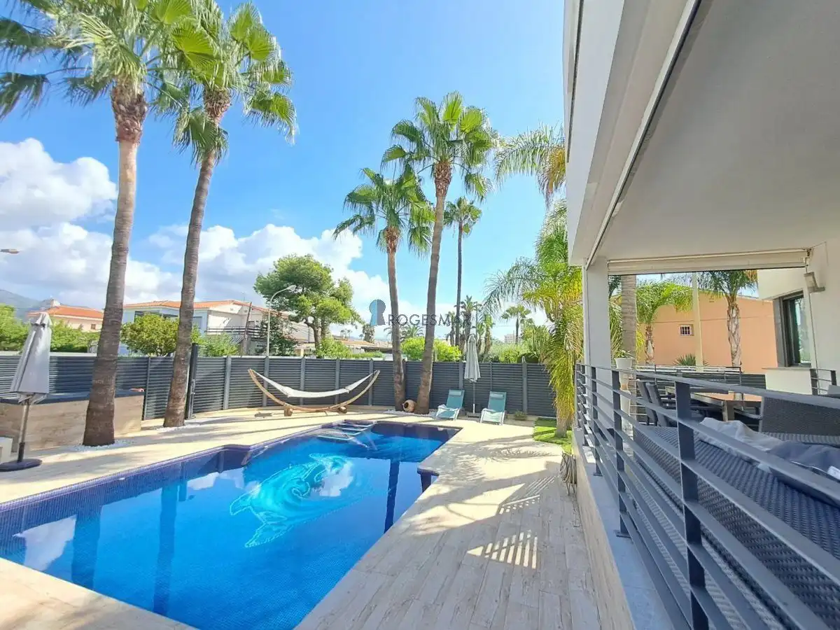 Casa adosada en venta en Benicasim / Benicàssim, Castellón