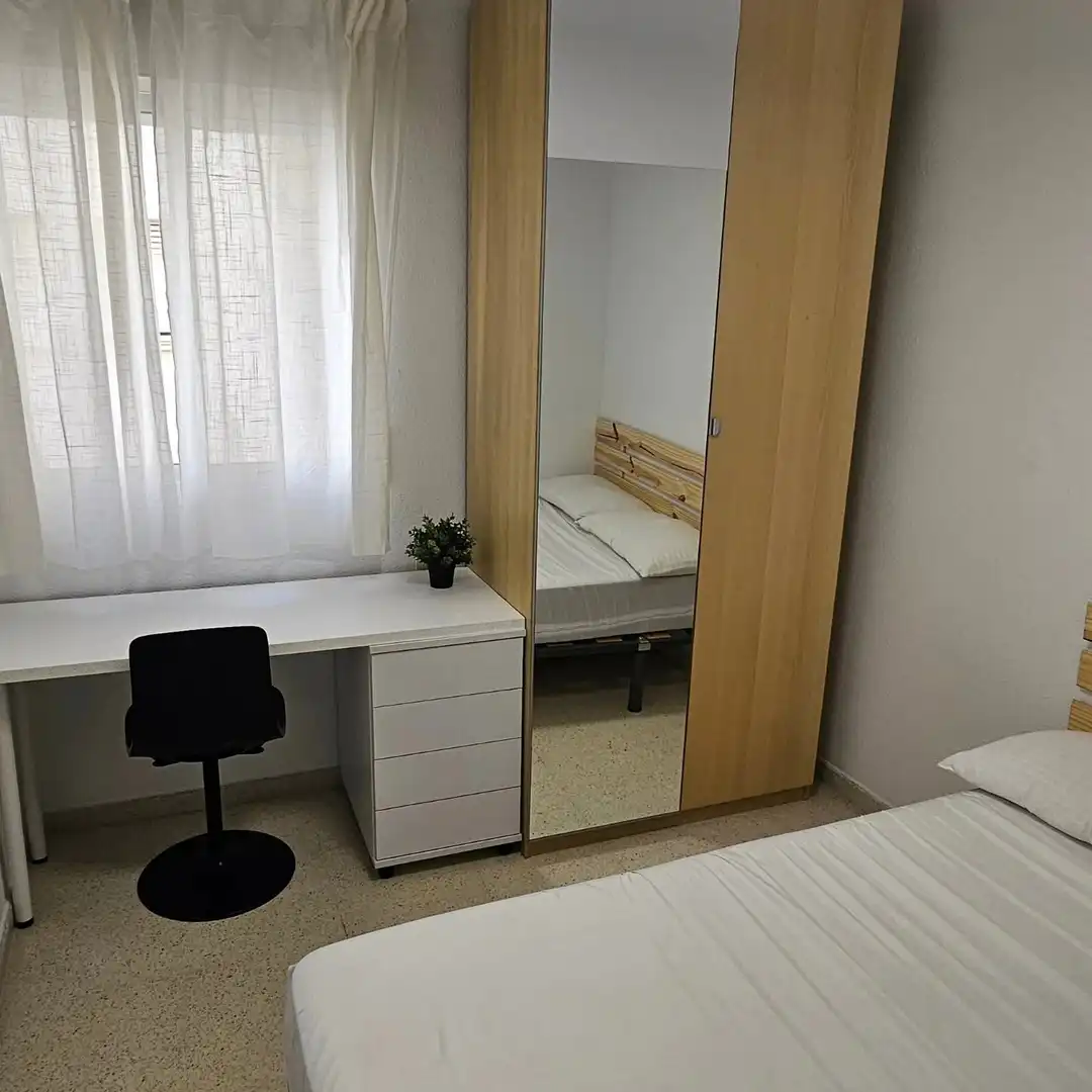Flat with terrace to rent in Calle Padre Claret, imagen 10
