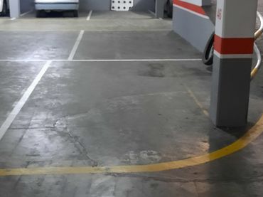 Einzelparkplatz zum Verkauf in Carrer Rosselló 13