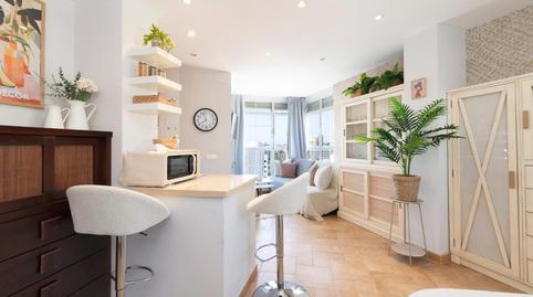 Foto 2 de Estudio de alquiler en Calle Calle de Tamarindos, Puerto Marina, Málaga