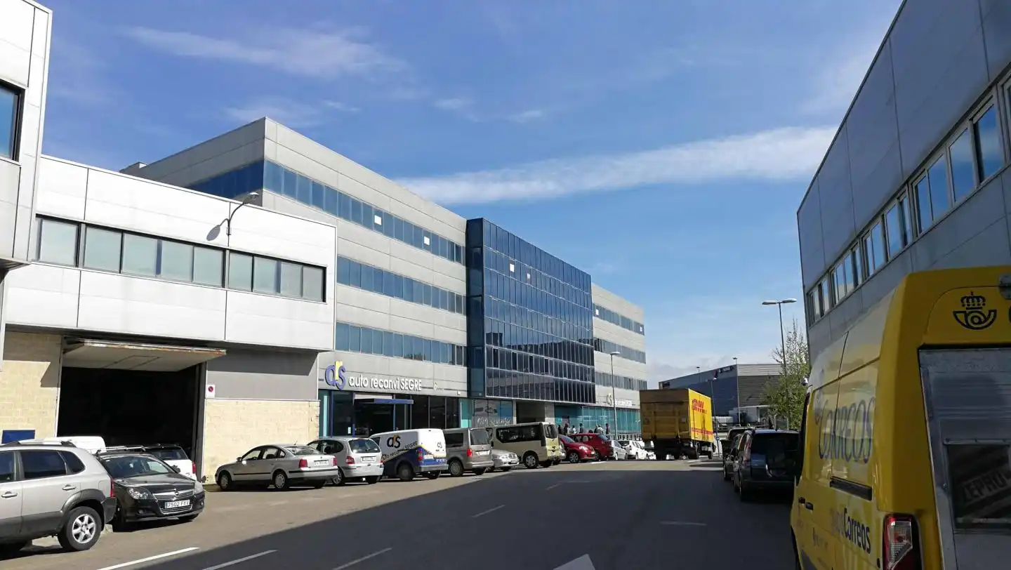 Exterior view of Commercial properties for sale in Lleida