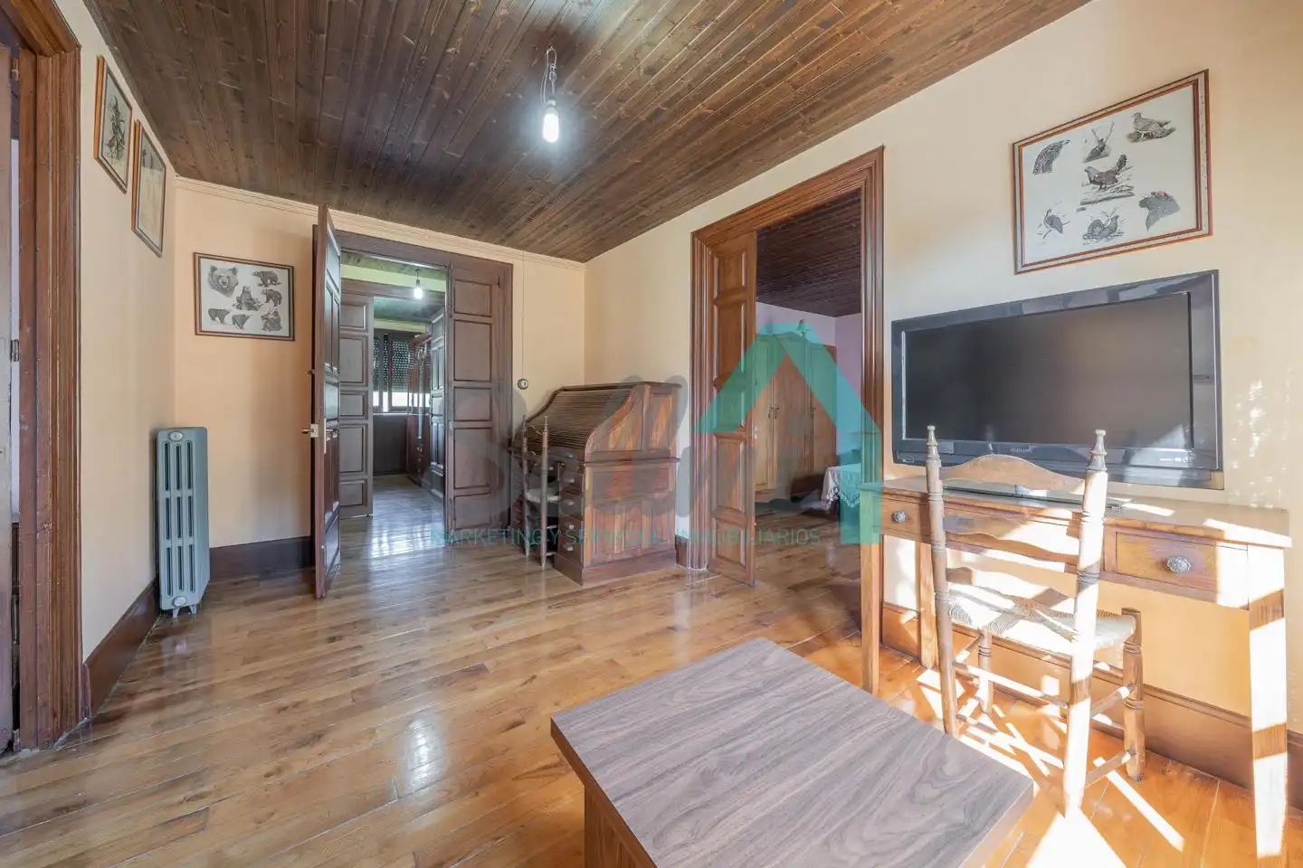 Houses for sale in Pravia  with Heating, Private garden and Parquet flooring