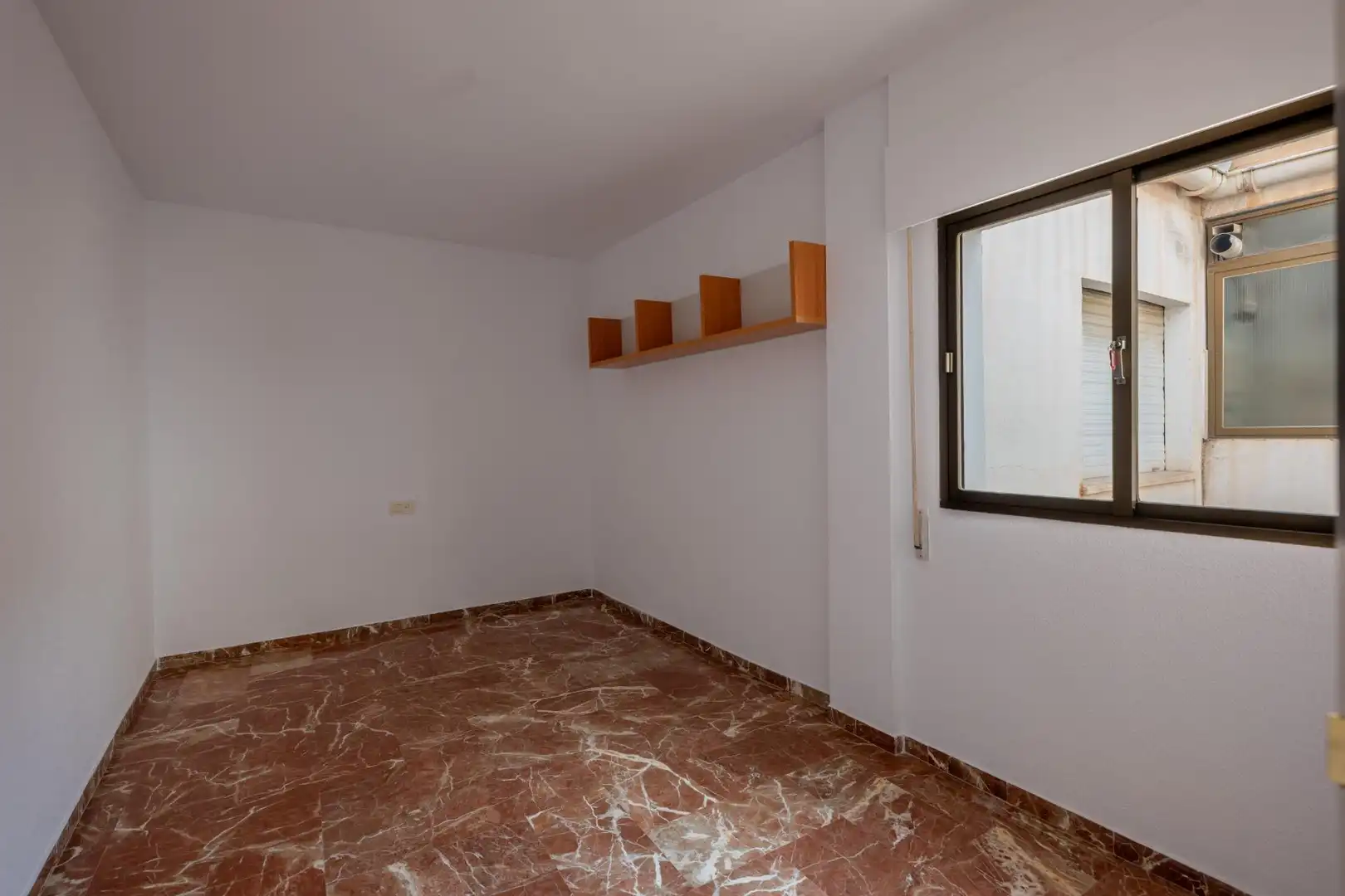 Dormitori de Pis en venda en Motril amb Aire condicionat i Balcó