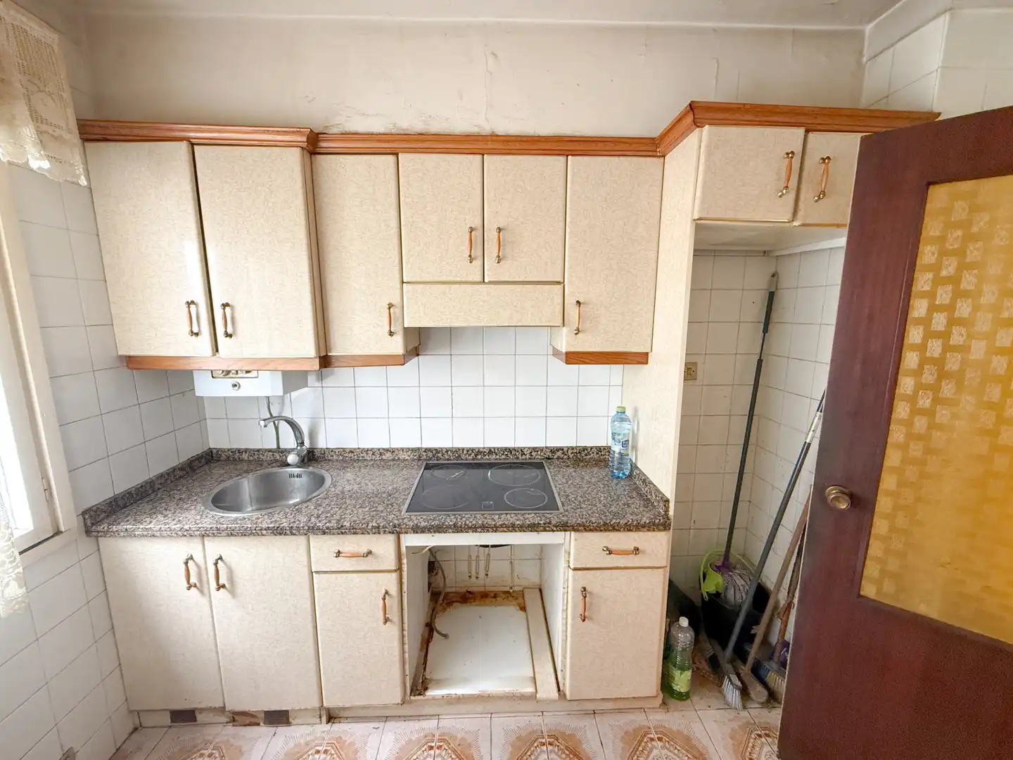 Cuina de Pis en venda en Avilés amb Balcó