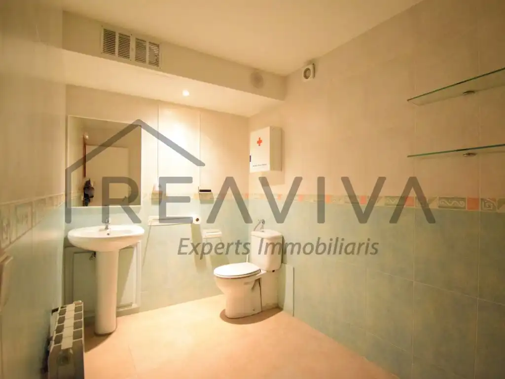 Local comercial de lloguer a La Seu d'Urgell, imagen 7