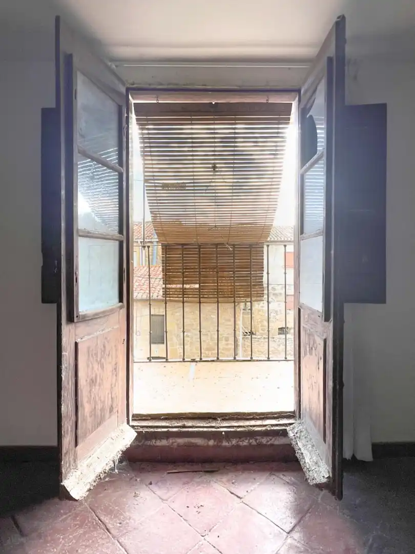 Wohnung zum Verkauf in Sajazarra mit Privatgarten, Terrasse und Balkon