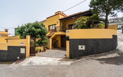 Exterior view of House or chalet for sale in San Cristóbal de la Laguna  with Terrace