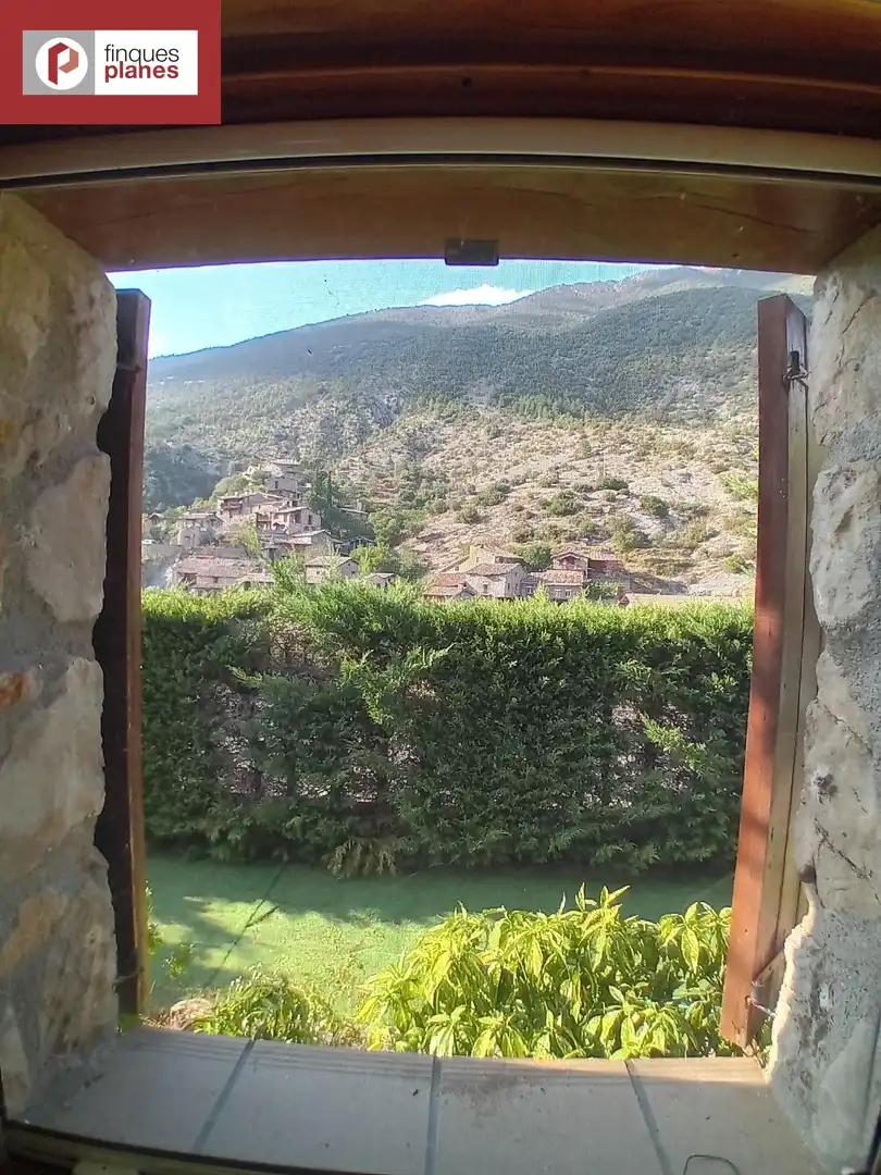 Houses for sale in Cabó  with Private garden and Furnished