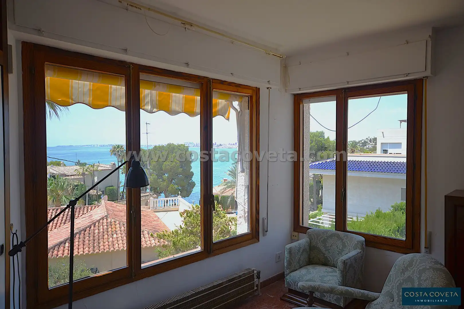 Living room of Houses for sale in El Campello  with Air Conditioner, Private garden and Terrace
