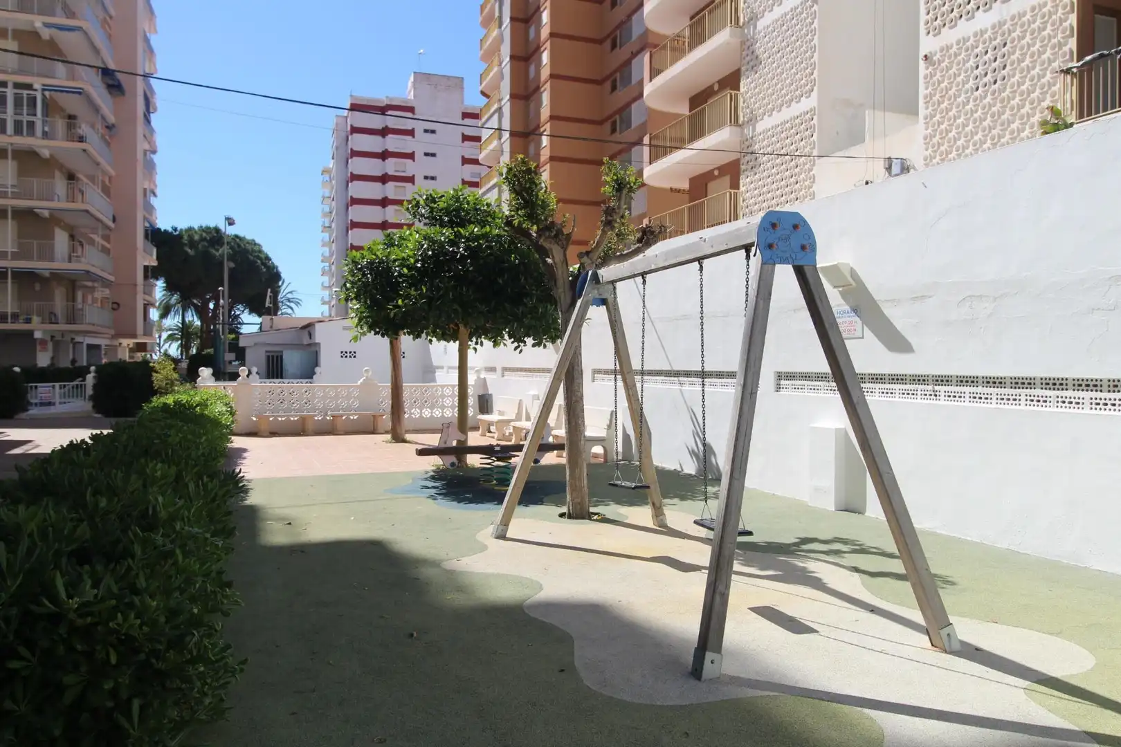 Vista exterior de Apartamento en venta en Cullera con Terraza, Amueblado y Balcón