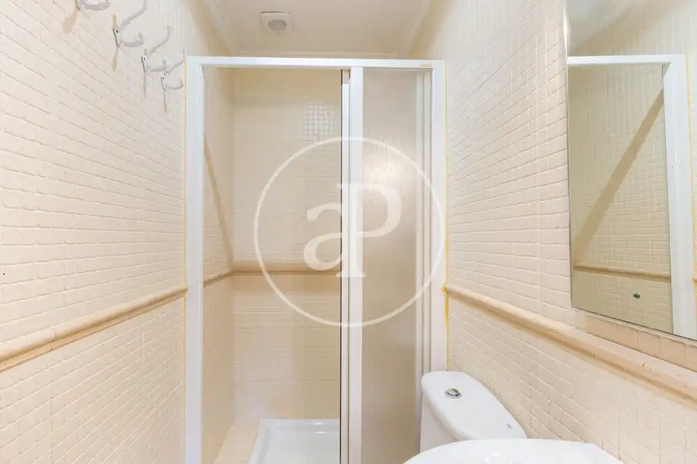 Baño de Casa o chalet en venta en Sagunto / Sagunt con Aire acondicionado, Calefacción y Jardín privado