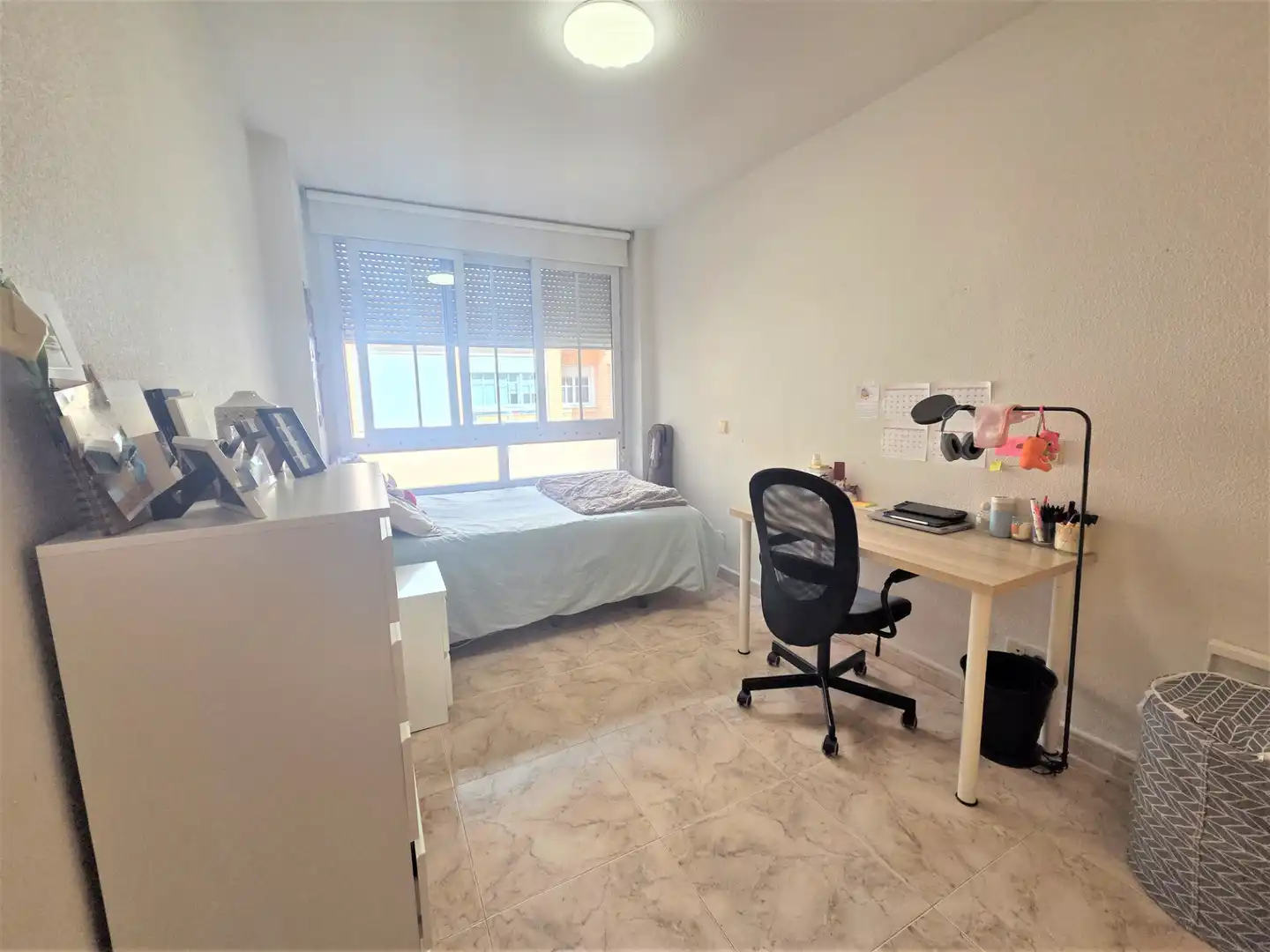 Bedroom of Flat for sale in Villanueva de la Cañada  with Air Conditioner, Heating and Furnished