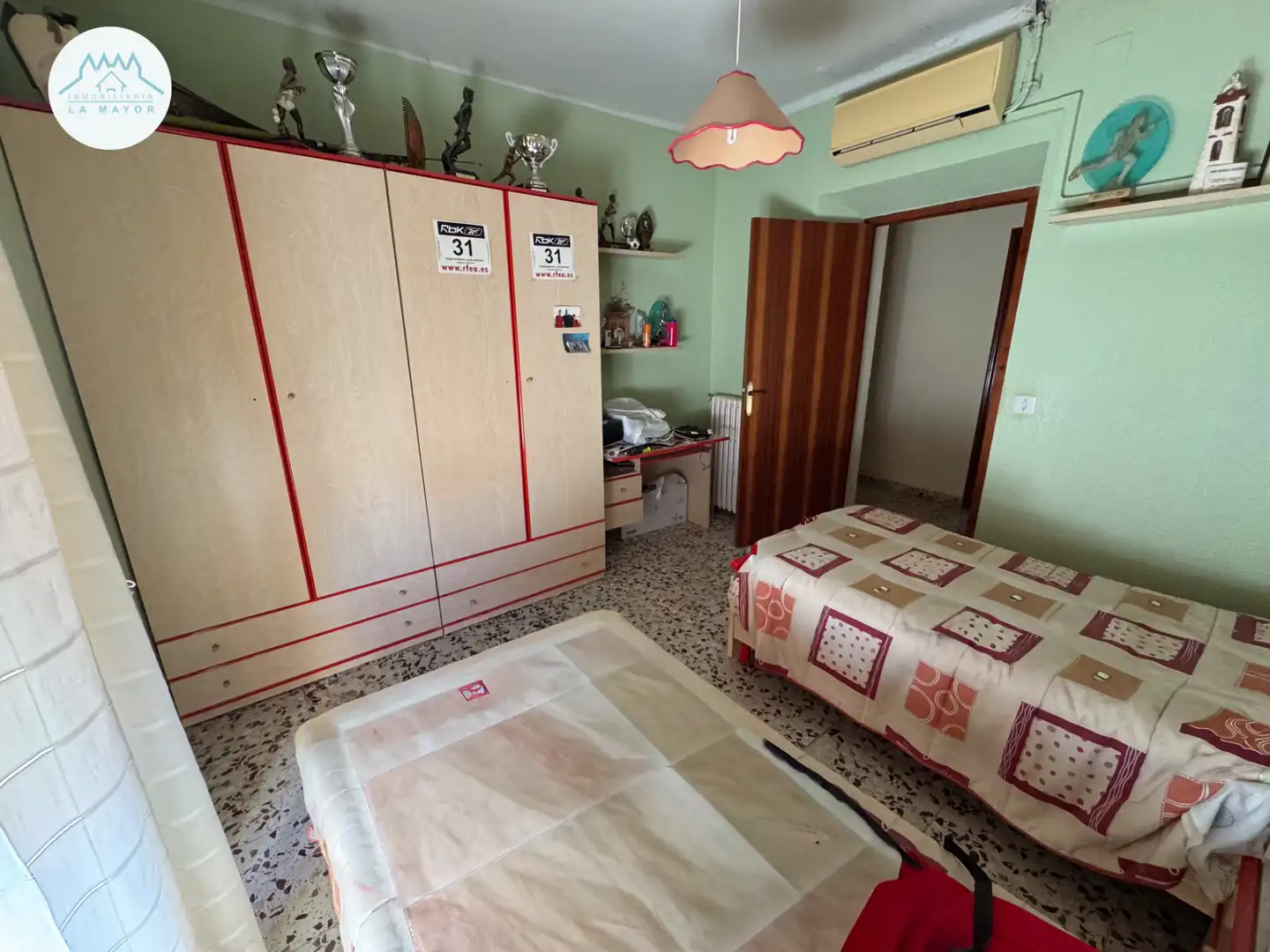Bedroom of Houses for sale in Carrión de Calatrava  with Air Conditioner, Terrace and Furnished