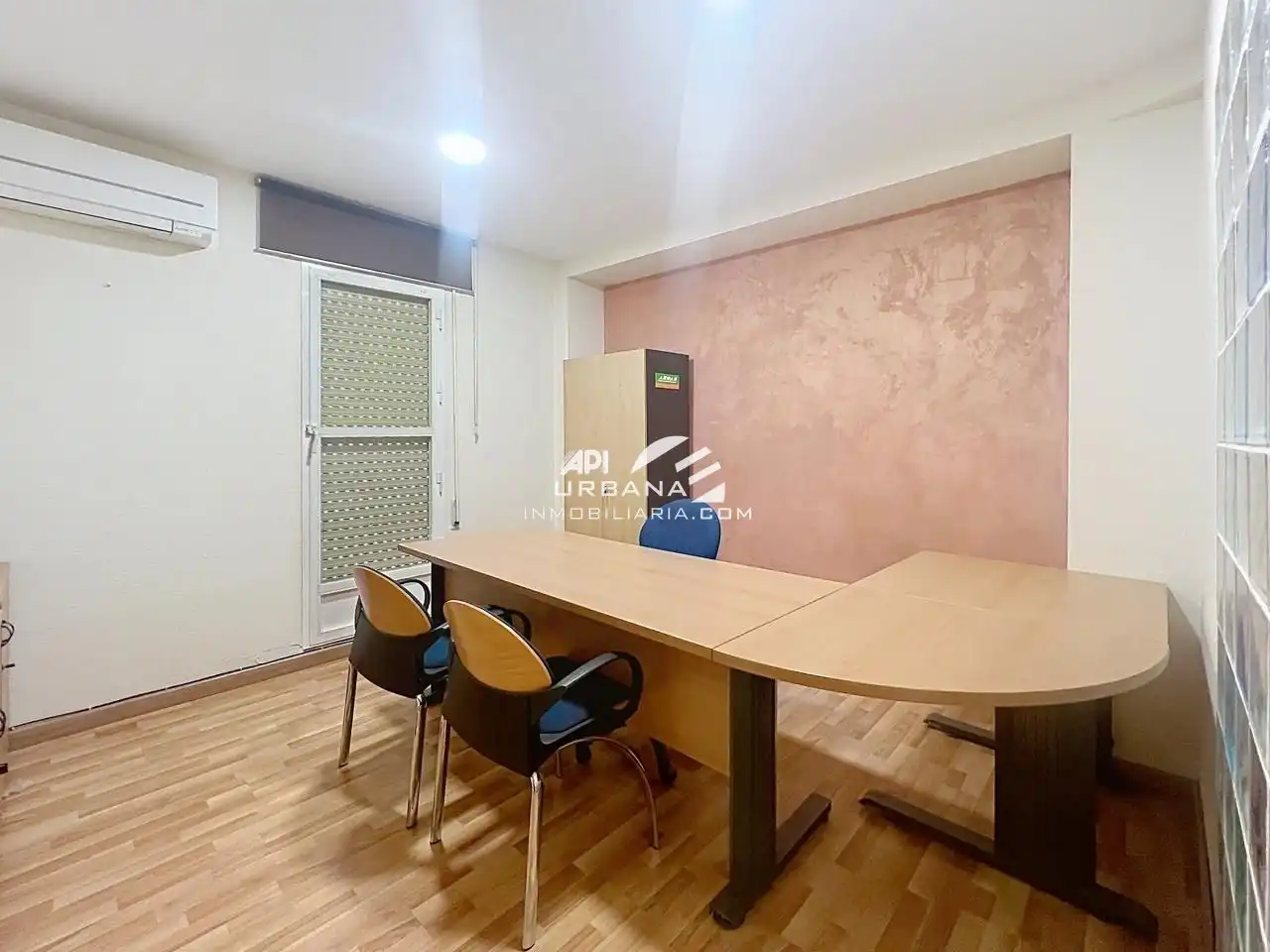 Office for sale in Lucena