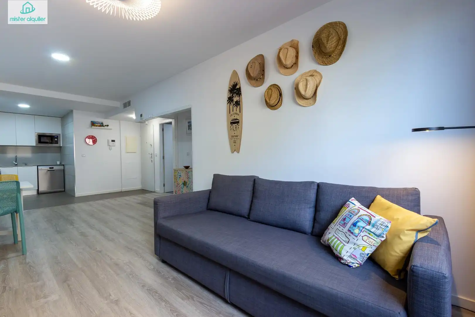 Living room of Apartments for rent in El Campello  with Air Conditioner, Private garden and Furnished