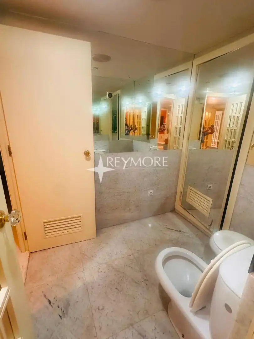 Baño de Piso en venta en Córdoba con Aire acondicionado, Calefacción y Terraza
