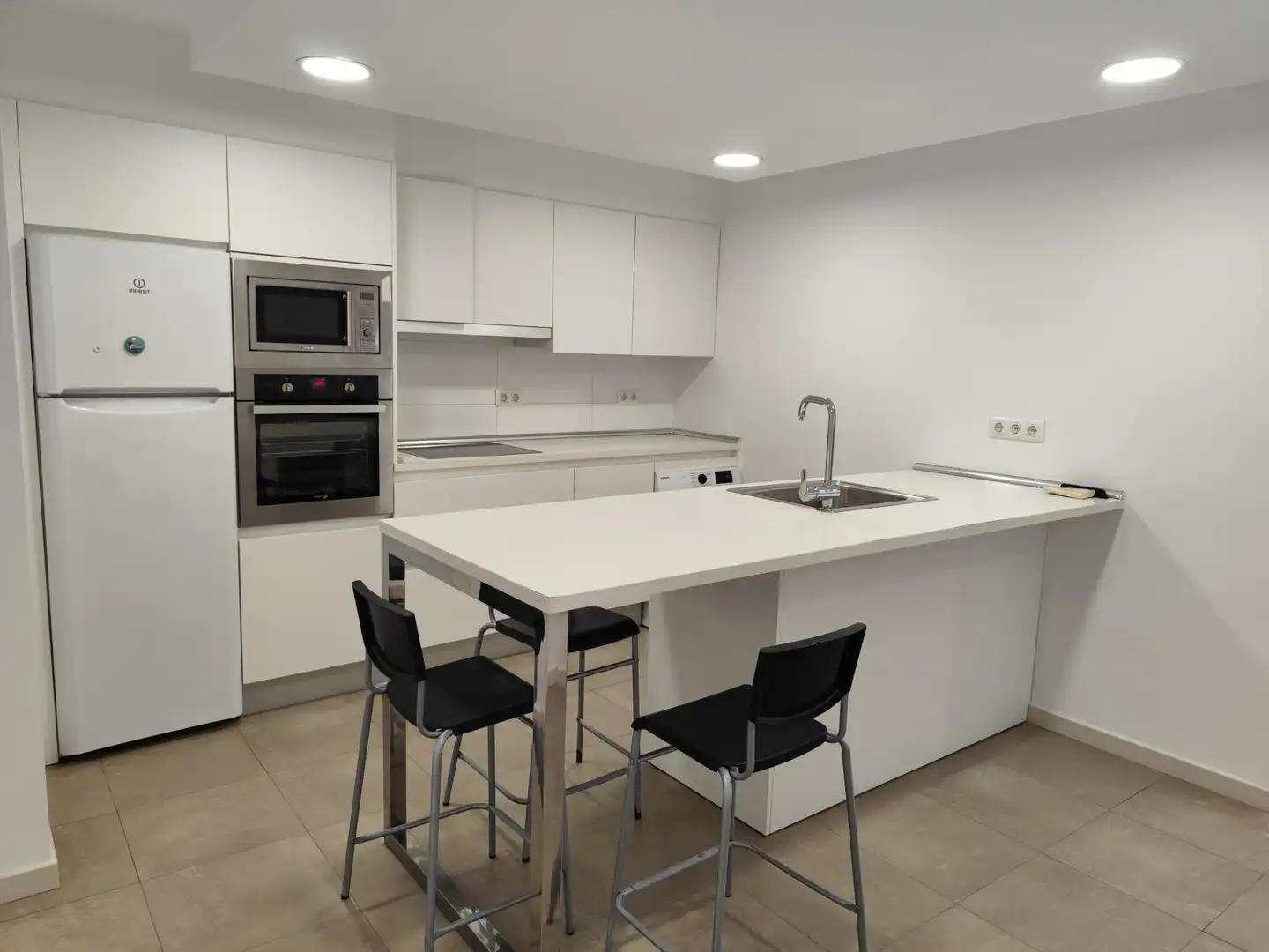 Küche von Wohnung zur Miete in Almería mit Klimaanlage und Möbliert