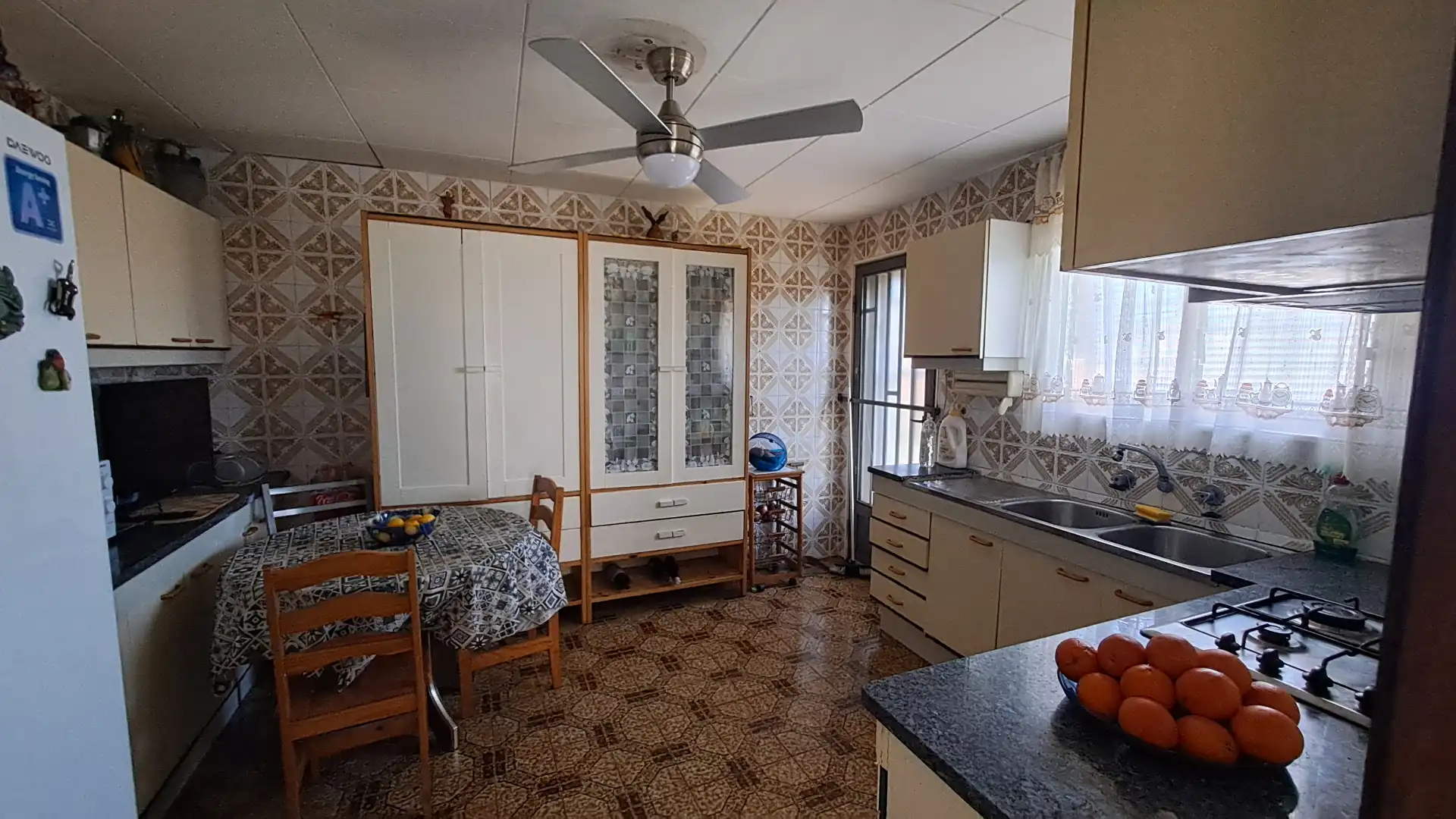 Casa amb terrassa en venda a Castellbisbal, imagen 2