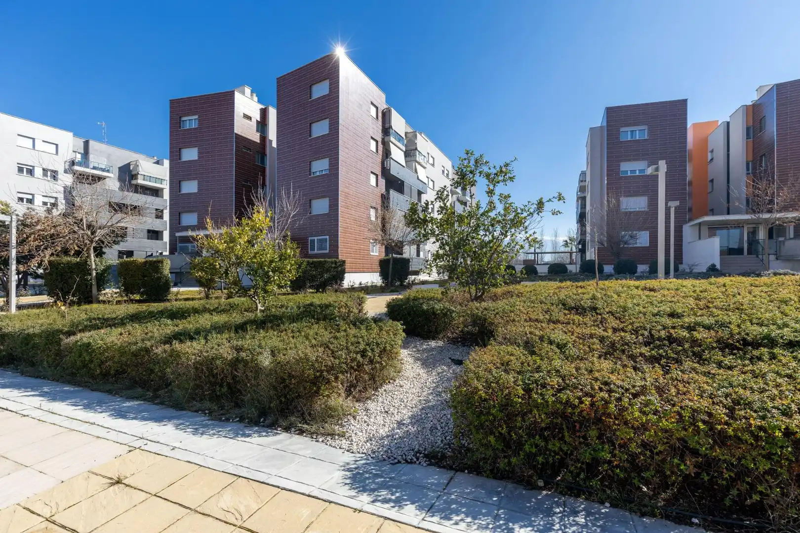 Vista exterior de Pis en venda en Alhendín amb Aire condicionat, Balcó i Piscina comunitària