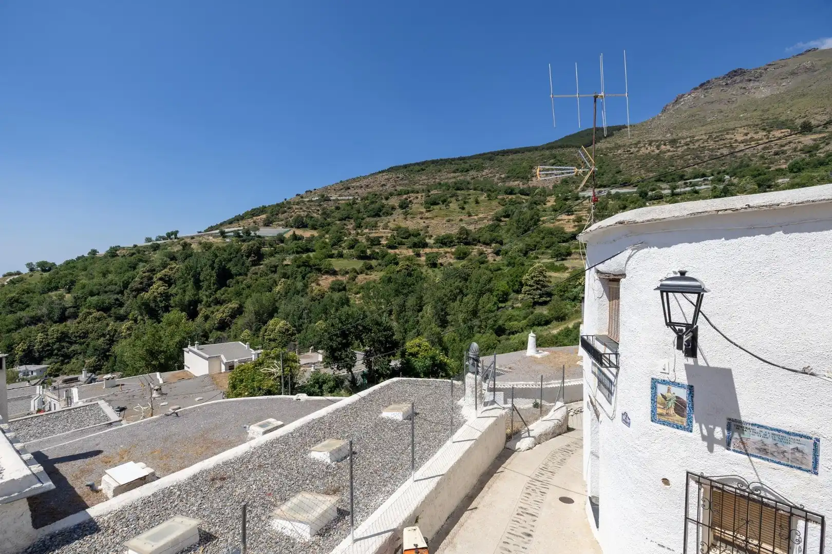 Vista exterior de Casa o chalet en venta en Trevélez con Amueblado