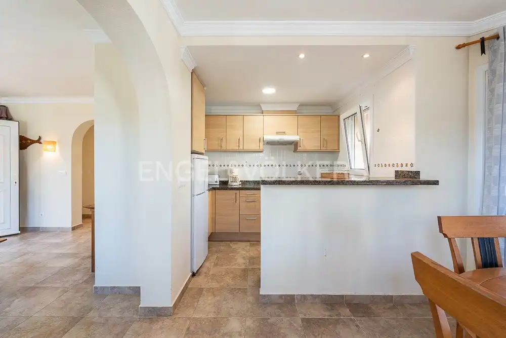 Kitchen of Houses for sale in Oliva  with Air Conditioner, Heating and Private garden