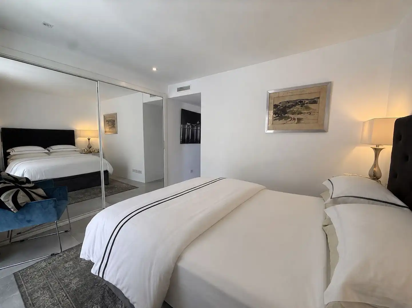 Dormitori de Apartament en venda en Eivissa amb Aire condicionat, Terrassa i Piscina