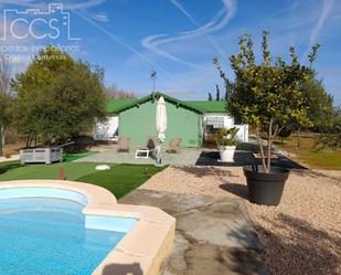 Vista exterior de Finca rústica en venda en Rociana del Condado amb Jardí privat, Piscina i Moblat
