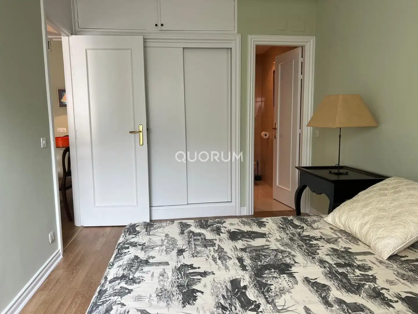 Habitación de Piso de alquiler en Bilbao  con Amueblado