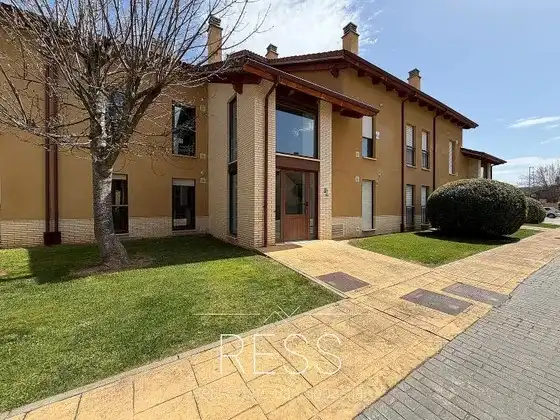 Exterior view of Flat for sale in Sojuela  with Heating, Private garden and Terrace