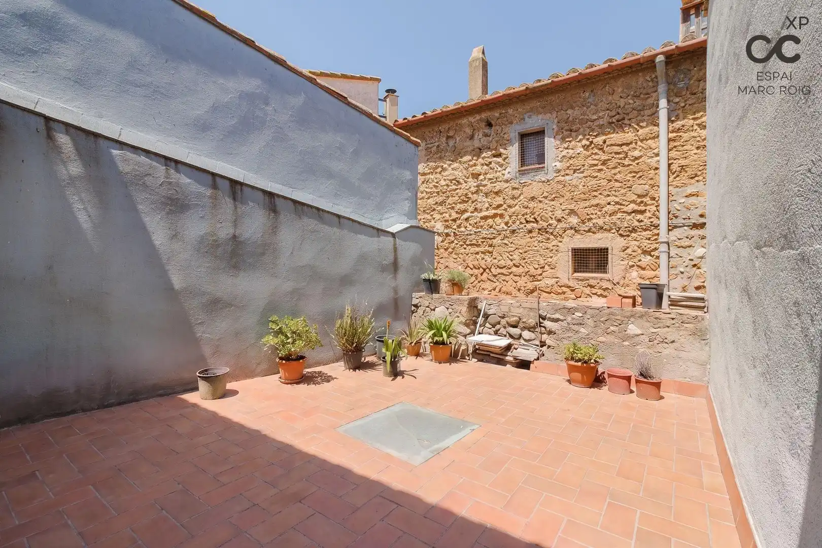 Terraza de Finca rústica en venta en Navata con Calefacción, Terraza y Trastero