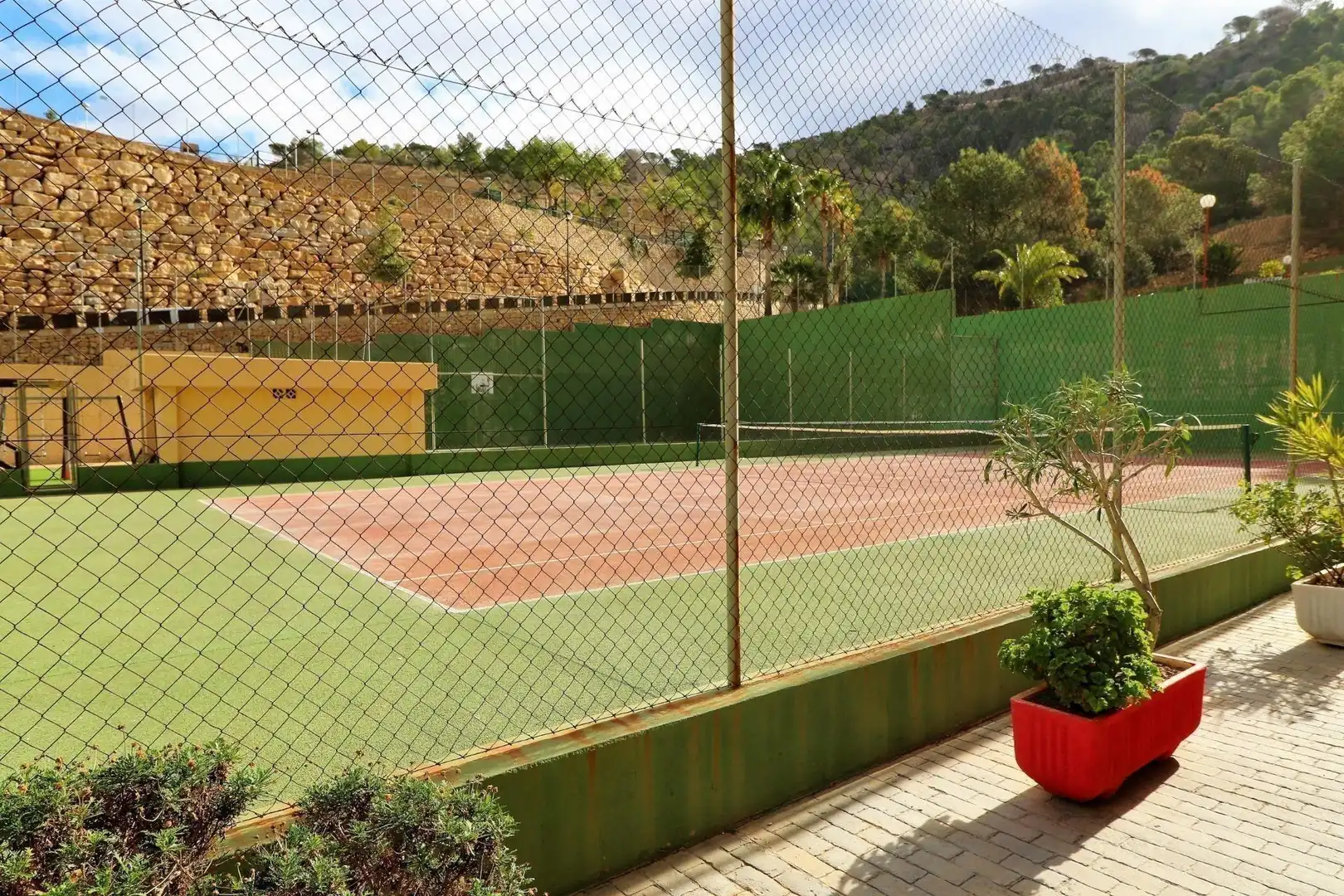 Terraza de Apartamento en venta en Benidorm con Aire acondicionado, Calefacción y Jardín privado